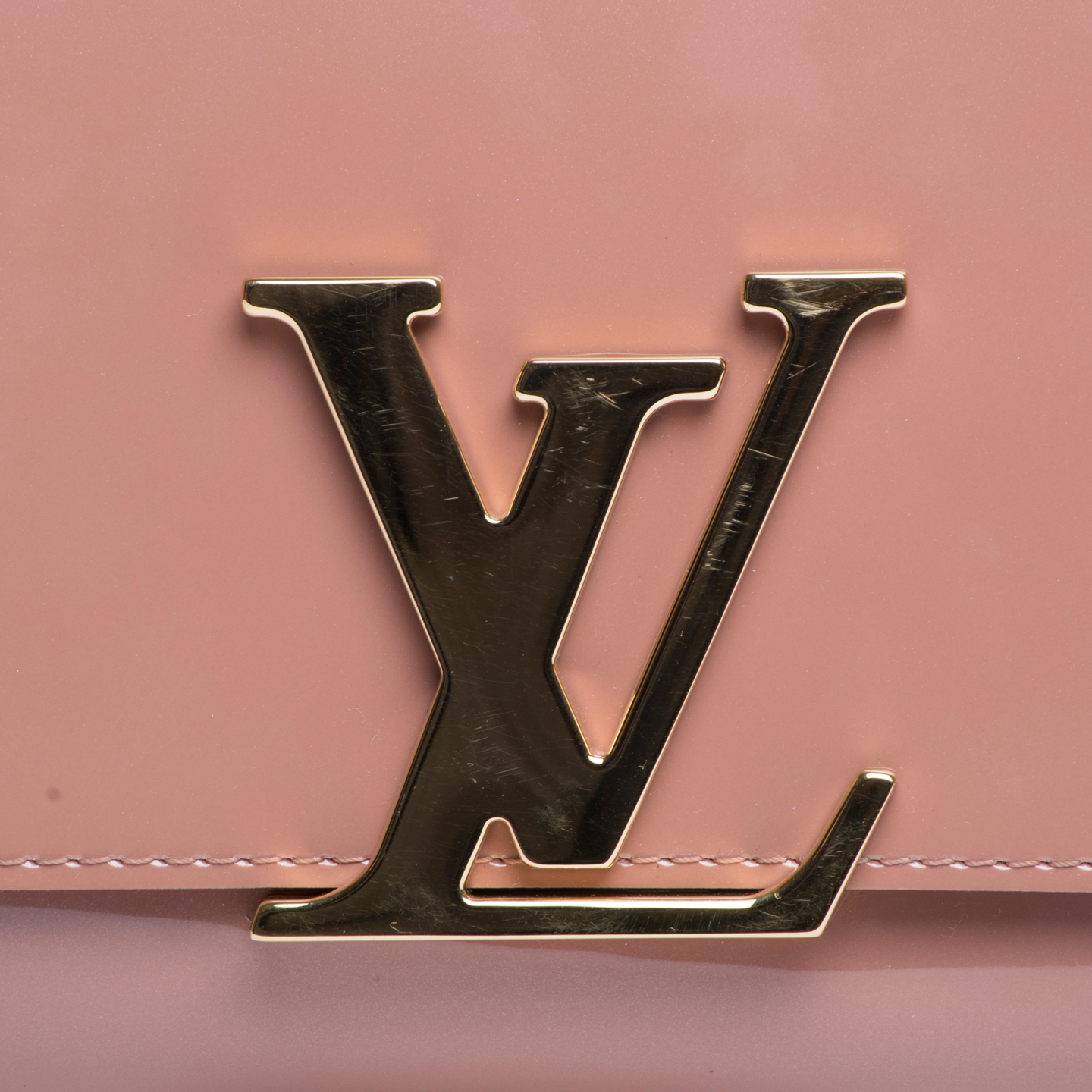 Louis Vuitton Rose Louise Clutch Patent MM - LabelCentric