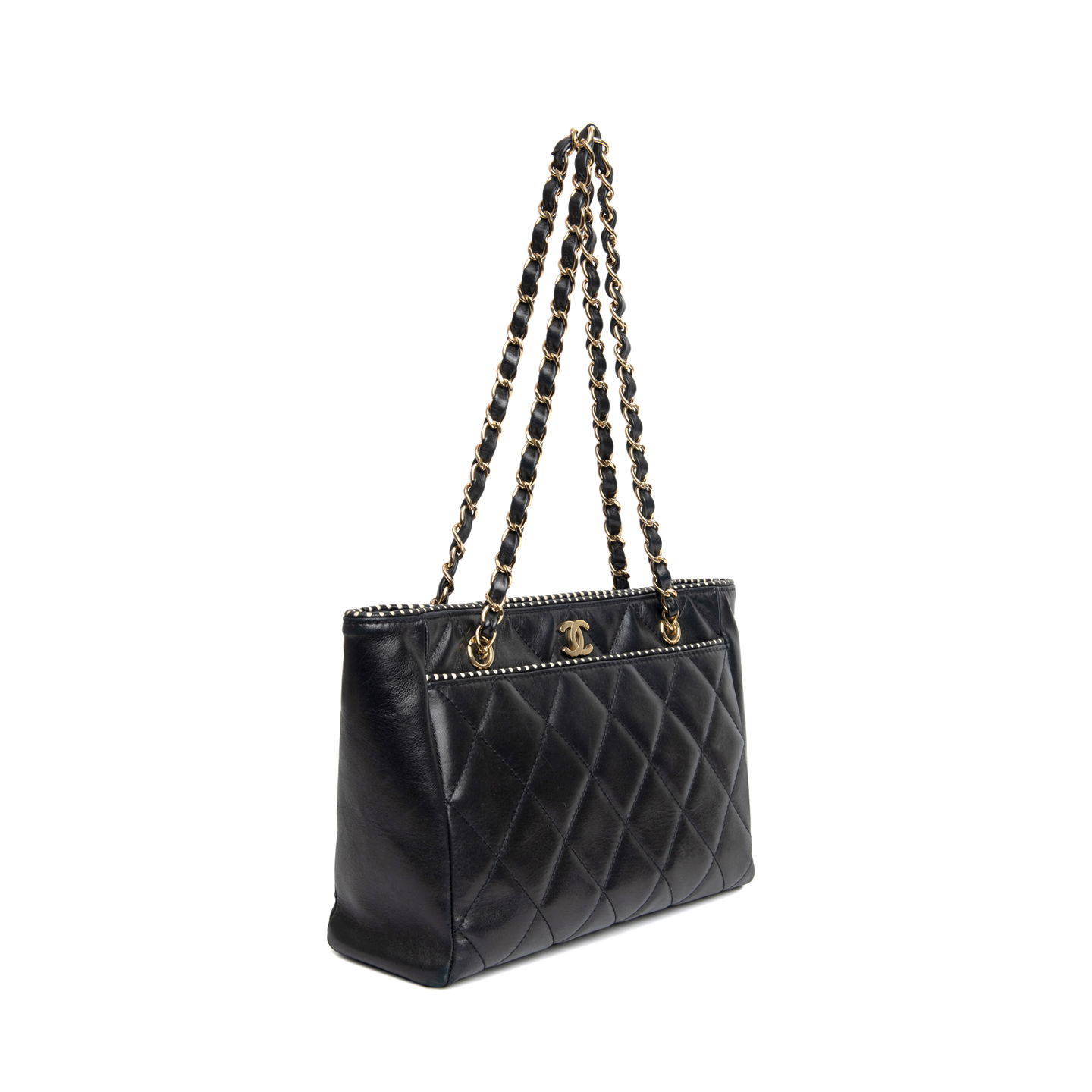 Chanel Black Quilted Lambskin Leather Shoulder Bag - LabelCentric